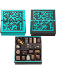 Caja cuadrada azul  o marron 460 grs